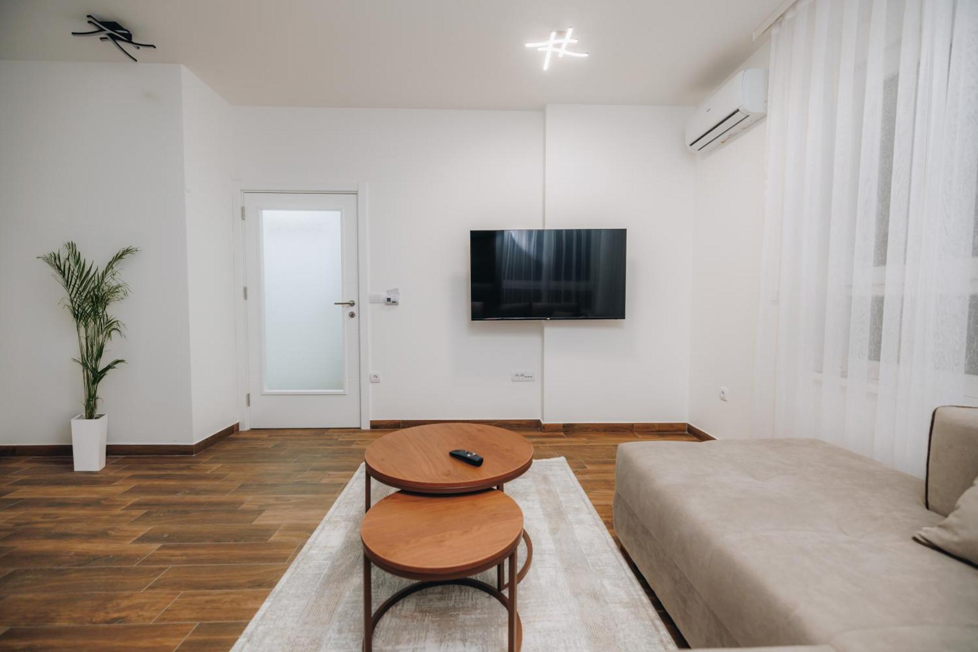 Lust Premium Iv Center Park * Κραγκούγιεβατς