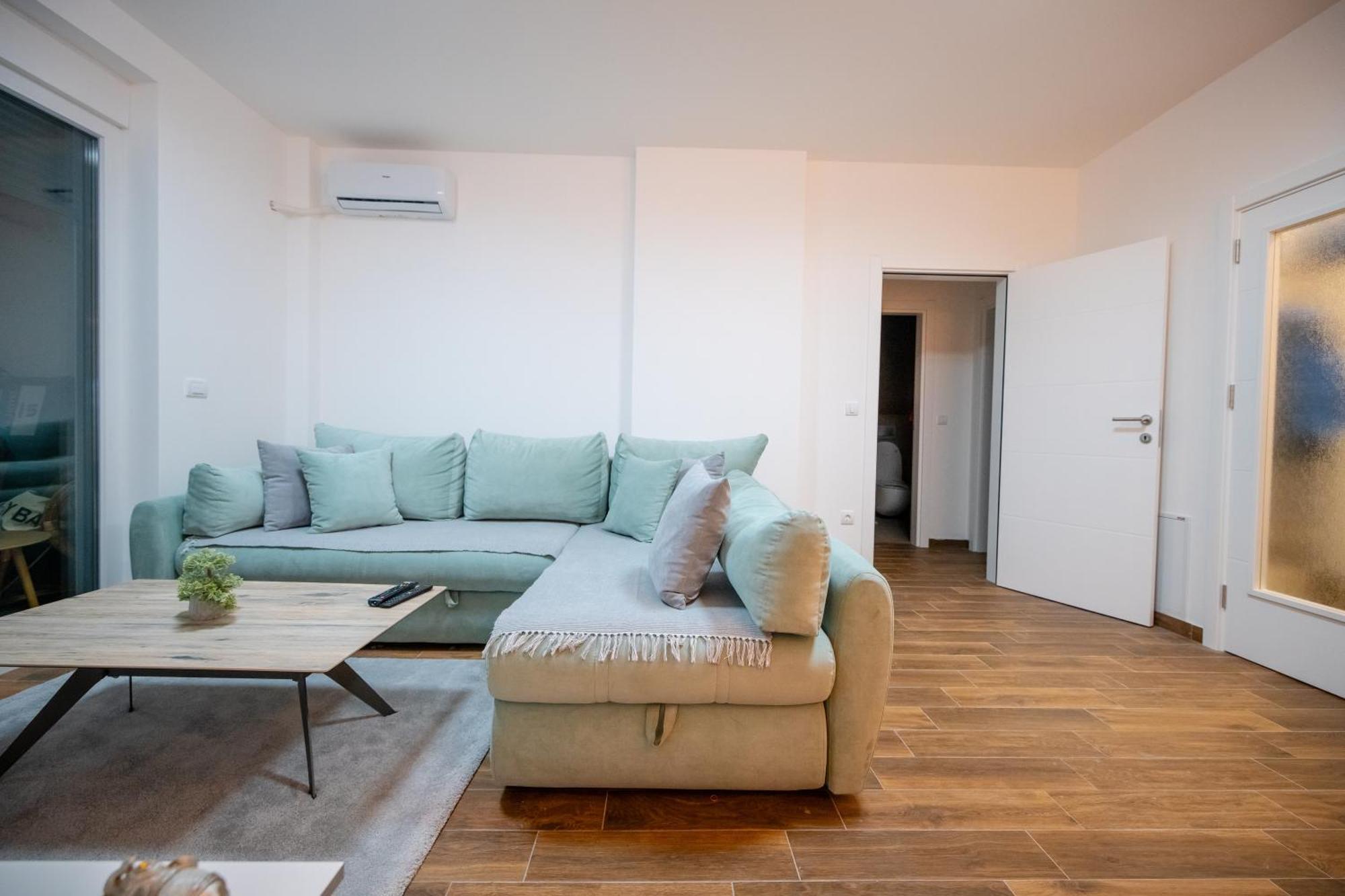 Lust Premium Iv Center Park Κραγκούγιεβατς